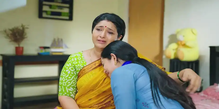 Thulasi's Words Petrify Lakshmi - Getti Melam