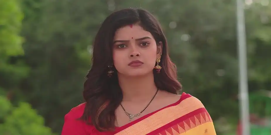 Rekha Worries about Bhagya - Bhagya Rekha