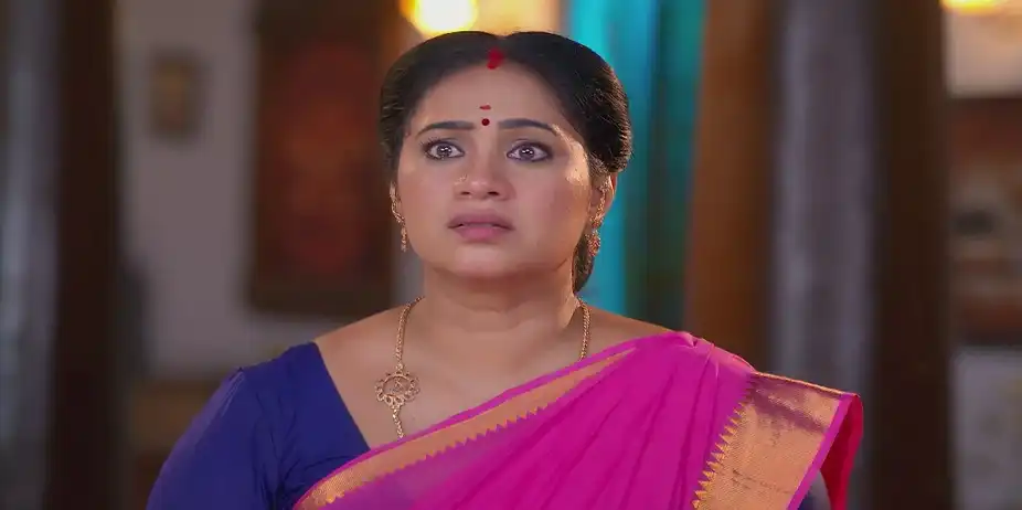 Padma Refuses to Listen to Janaki - Sandhya Raagam