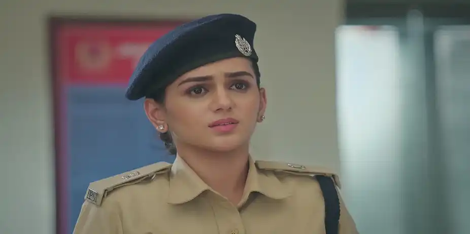 Jagriti Gets Suspicious about Suraj's Actions - Jagriti