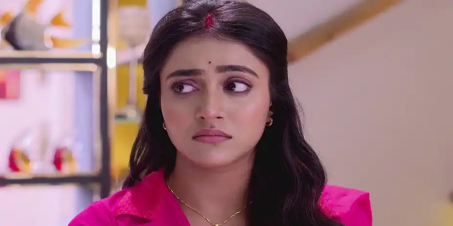 Madhubani Backs Kakoi and Ritam - Tui Amar Hero