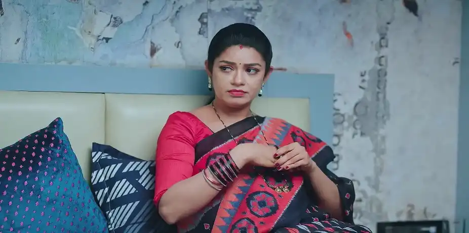 Bhoomika Playfully Teases Goutham - Amruthadhaare