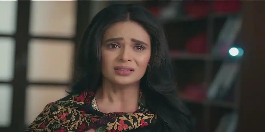 The Police Beat Neel in Jail - Jamai No. 1
