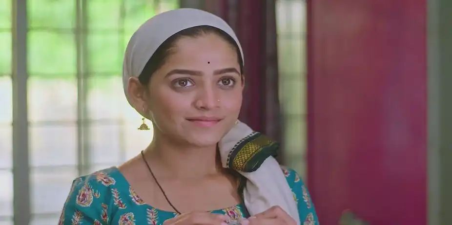 Paaru Is Happy as Aditya Completes the 'Vrat' - Paaru