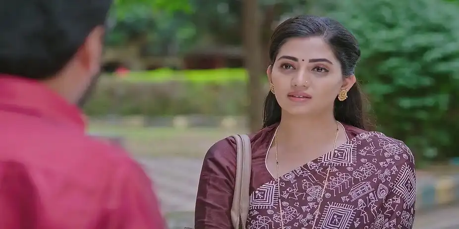 Bhavana Shares Her Suspicions with Marigowda - Lakshmi Nivasa