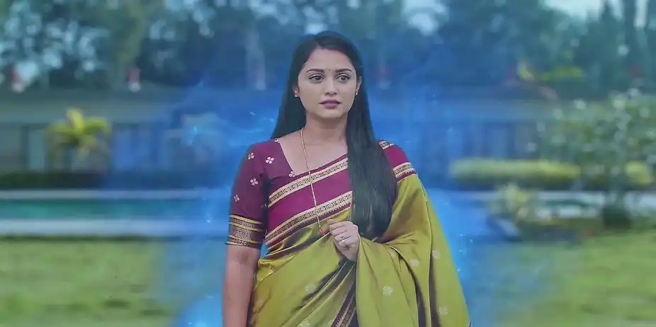Malavika Welcomes Durga Home - Naa Ninna Bidalaare