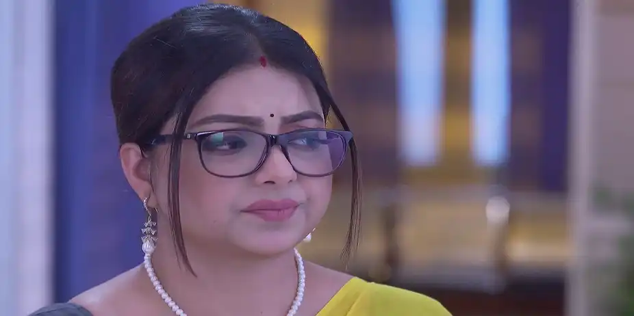 Durga Is Ready to Renounce all Her Property - Jagadhatri