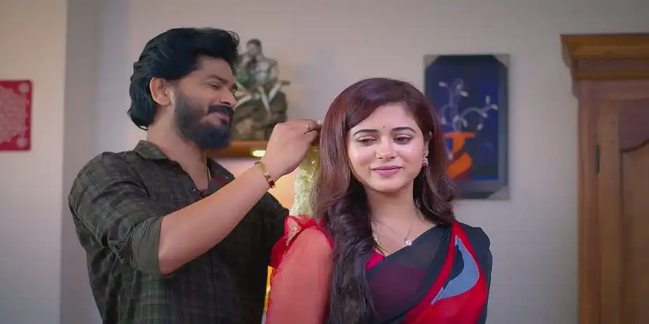 Seenu gets Anxious - Sandhya Raagam