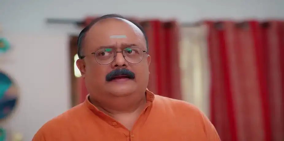 Veena Badmouths Nithya | Madhura Nombara Kaattu