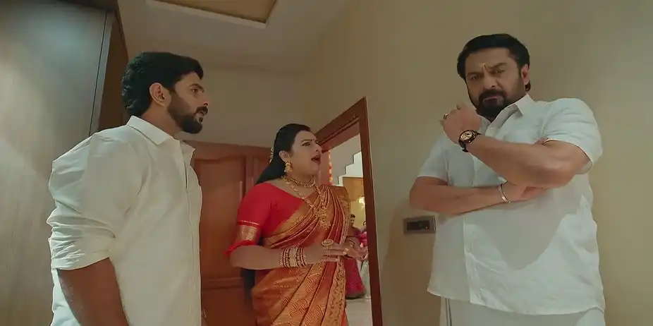 Raju Has a Word with Jayan | Akale
