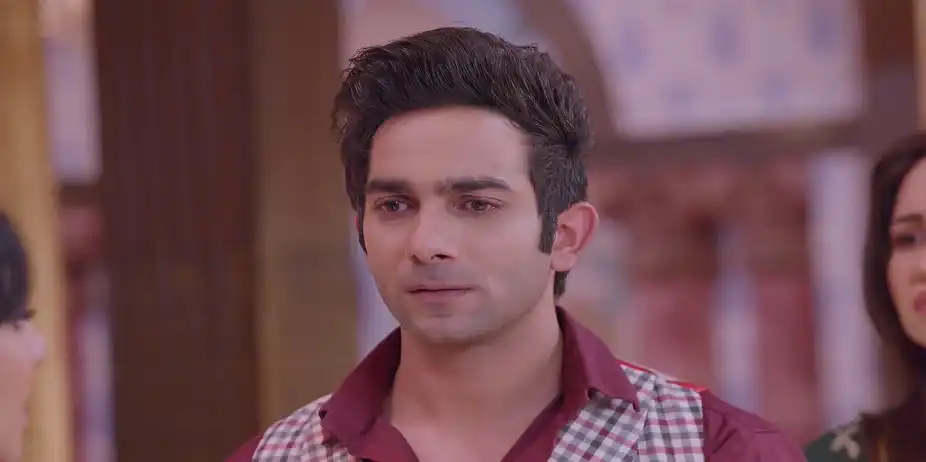 Rano Calls Lakshmi Innocent in front of Aayush - Bhagya Lakshmi