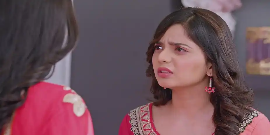 Gayatri Speaks in Favour of Shivansh - Kumkum Bhagya
