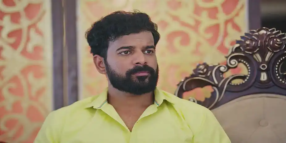 Tulja Gets Worried about Shalan and Malan - Lakhat Ek Amcha Dada