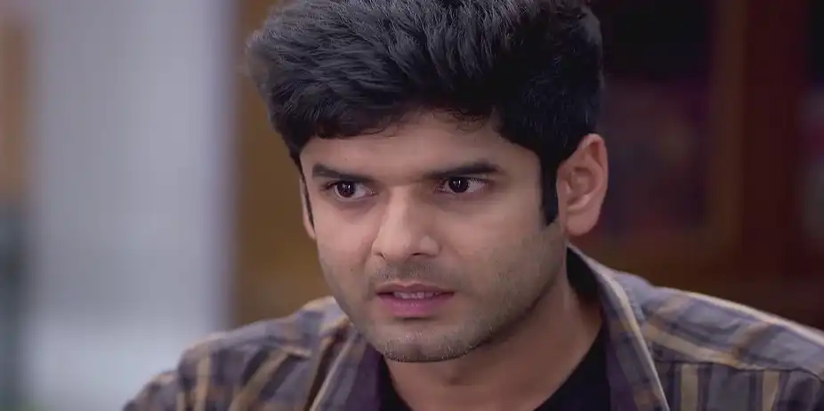 Parul and Rayan Consult a Lawyer - Parineeta