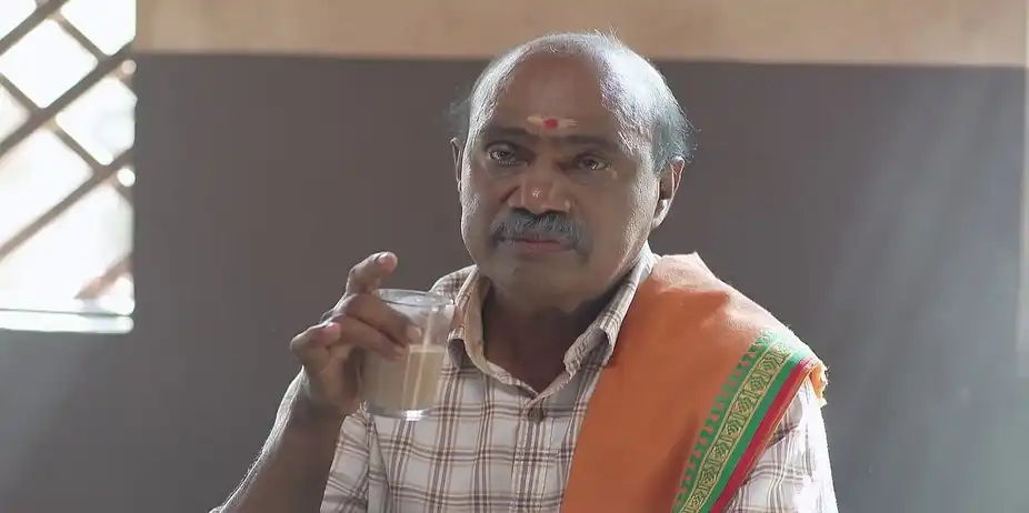 Pillai Tells Sharada about Sathyabhama - Kudumbashree Sharada