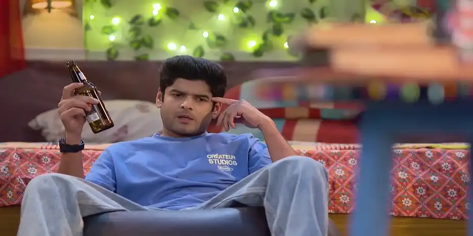 Parul Lashes out at Rayan - Parineeta