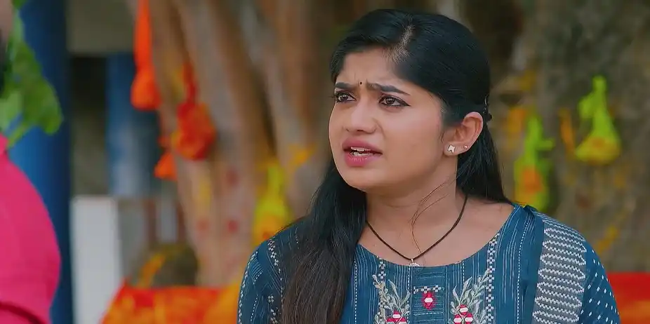 Rajalakshmi Sternly Scolds Shaurya - Sandhyaraaga