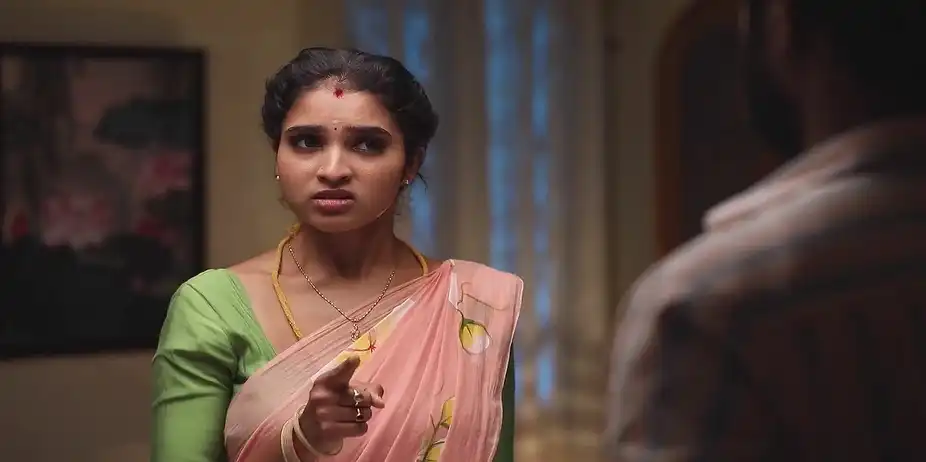 Nandini Laments to Karikalan - Manasellam