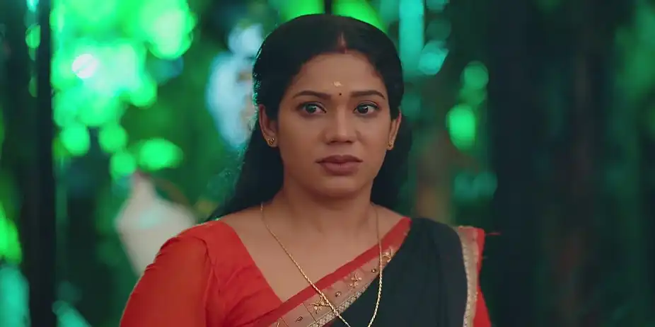 Prakash Insults Haritha - Manathe Kottaram