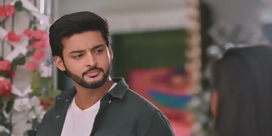 Ved Makes a Promise to Rachna - Saru