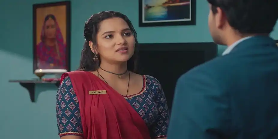 Devansh Congratulates Vasudha - Vasudha