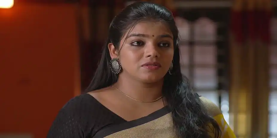 Vishnu Rough Up Upendran - Kudumbashree Sharada