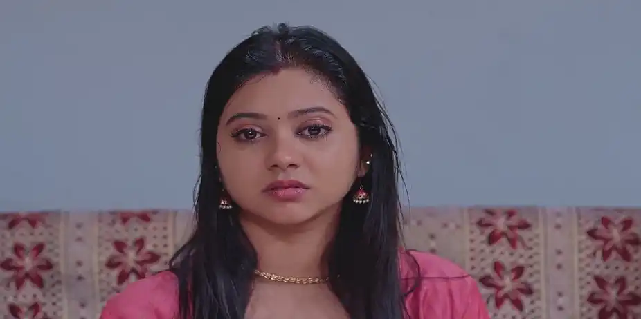 Priyanka Convinces Parameshwaran - Snehapoorvam Shyama