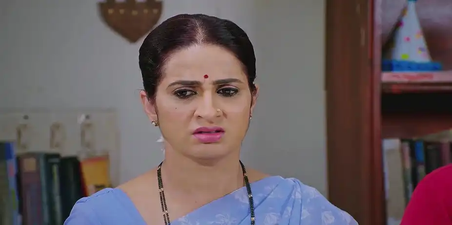 Santosh Argues with Lakshmi - Lakshmi Nivasa