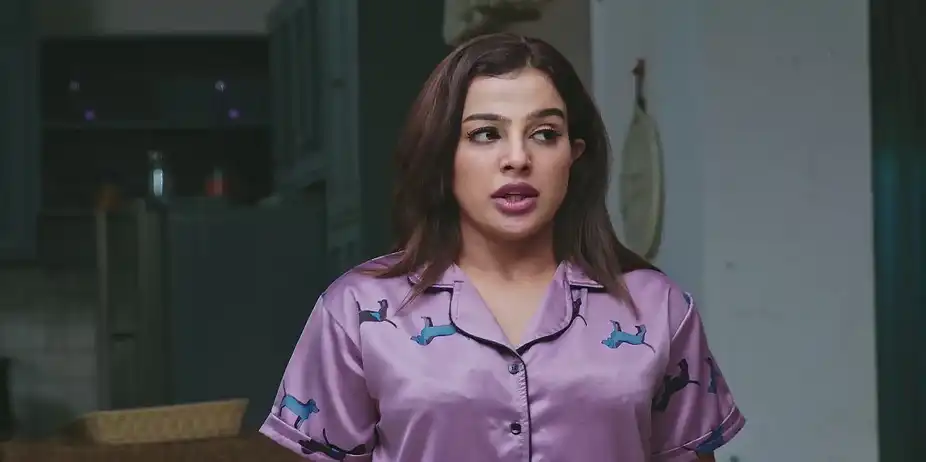 Maya Voices Her Anger over a Photo - Naa Ninna Bidalaare