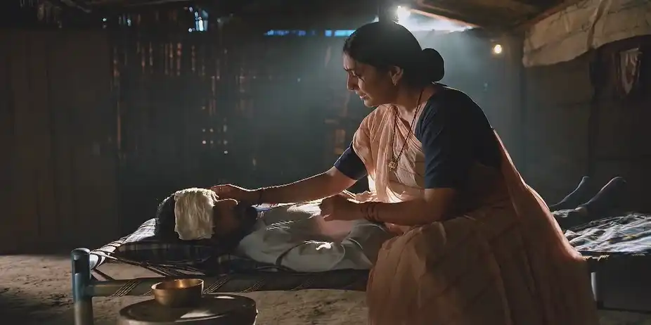 Gouri Takes Care of Chandrakant - Saru