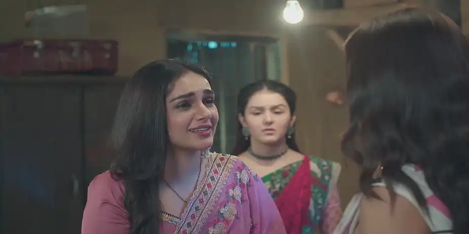 Sapna Tells Jagriti the Truth about Suraj's Behaviour - Jagriti