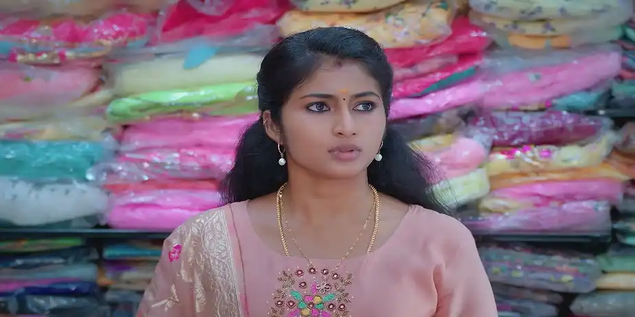 Valli Helps Maaran - Veera