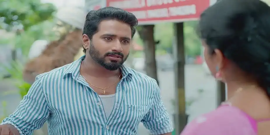 Jagan Shares His Plan with Vandana - Manathe Kottaram