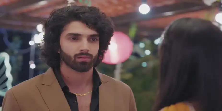 Raghav Fights with Reet - Jaane Anjaane Hum Mile