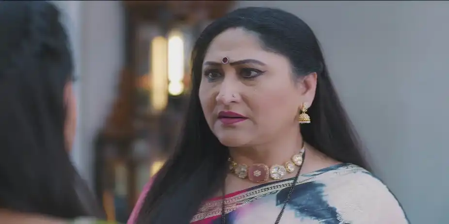 Reet Confronts Sharda - Jaane Anjaane Hum Mile
