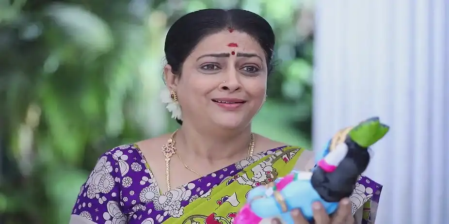 Thulasi's Git to Viskalakshi - Mounam Pesiyadhe