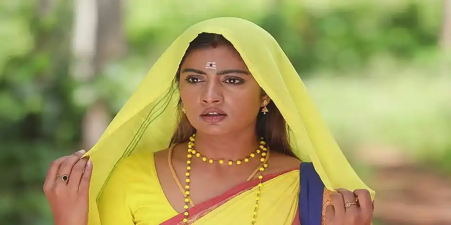 Durga Gets Trapped - Maari