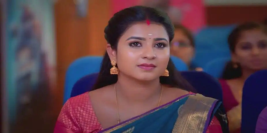 Chandrakala's Plan - Karthigai Deepam