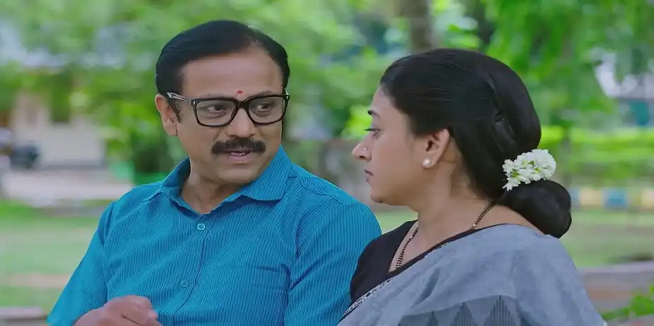 Lakshmi Blames Herself for all the Problems - Lakshmi Nivasa