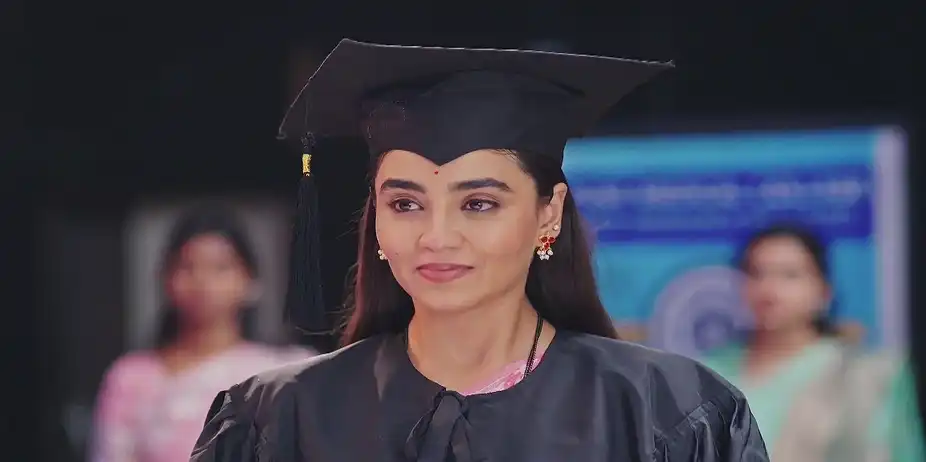 Tulja Learns about Surya’s Efforts - Lakhat Ek Amcha Dada