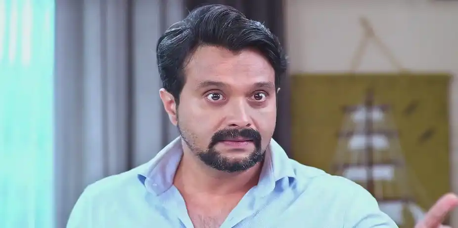 Tilottama Chides Aishwarya - Savalyachi Janu Savali
