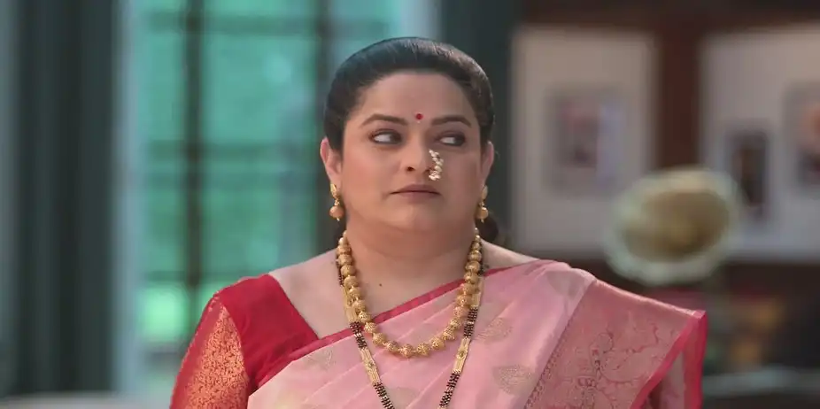Maya's Attempt to Poison Dadasaheb’s Mind - Tula Japnar Aahe