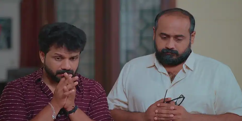 Nithya Performs Sadanandan's Rites - Madhura Nombara Kattu