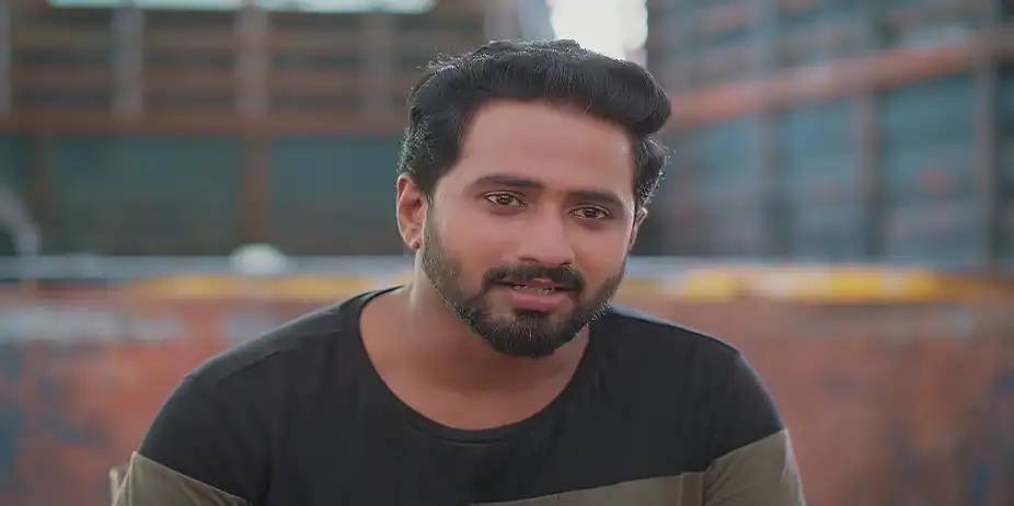 Jagan Gets a Job - Manathe Kottaram