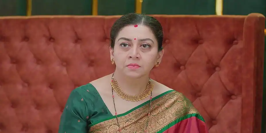 Dathatreya Tells Tulasi about Sharmila's Death - Shrirasthu Shubhamasthu