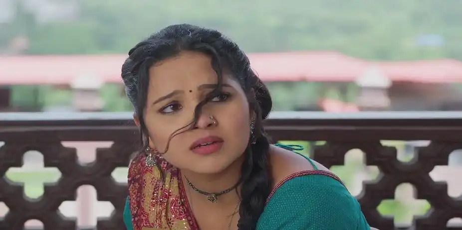 Megha Comes after Hitting Vasudha with a Whip - Vasudha
