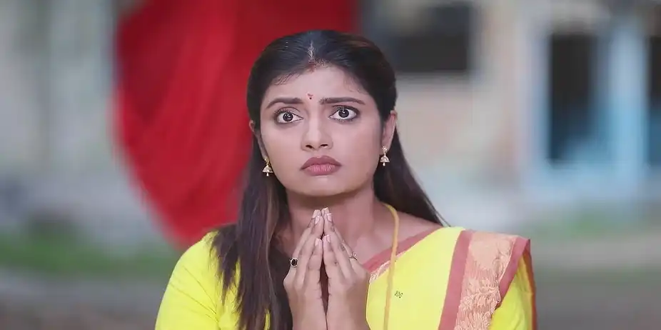 Durga Seeks Siddhar's Help - Maari