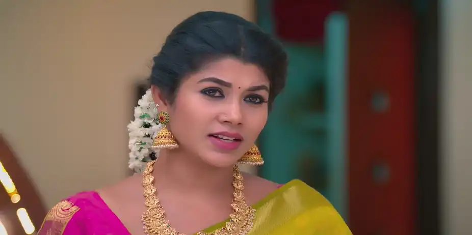 Pashupathi Blackmails the Priest - Sandhya Raagam