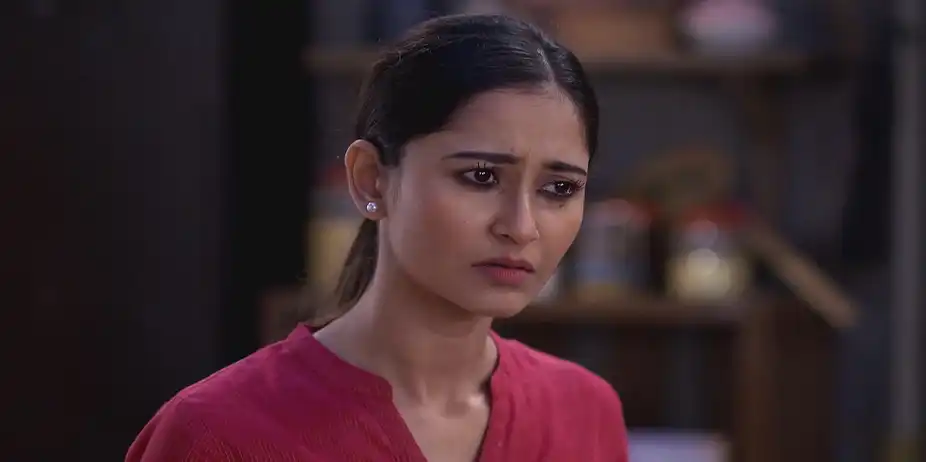 Sarbani Confides in Phulki - Phulki