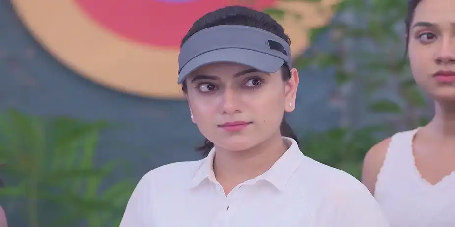Rayan Beats Deep in the Badminton Match - Parineeta